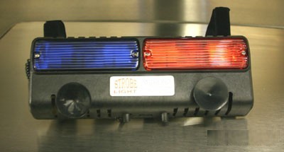 ConBlom Unterbodenbeleuchtung Auto, 59&20Zoll LED Auto Unterboden Neon Licht  Farbe RGB Auto Chassis Light mit Sprachsteuerung und Anwendungssteuerung,  210 Modi mit 16 Millionen Farben : : Beleuchtung